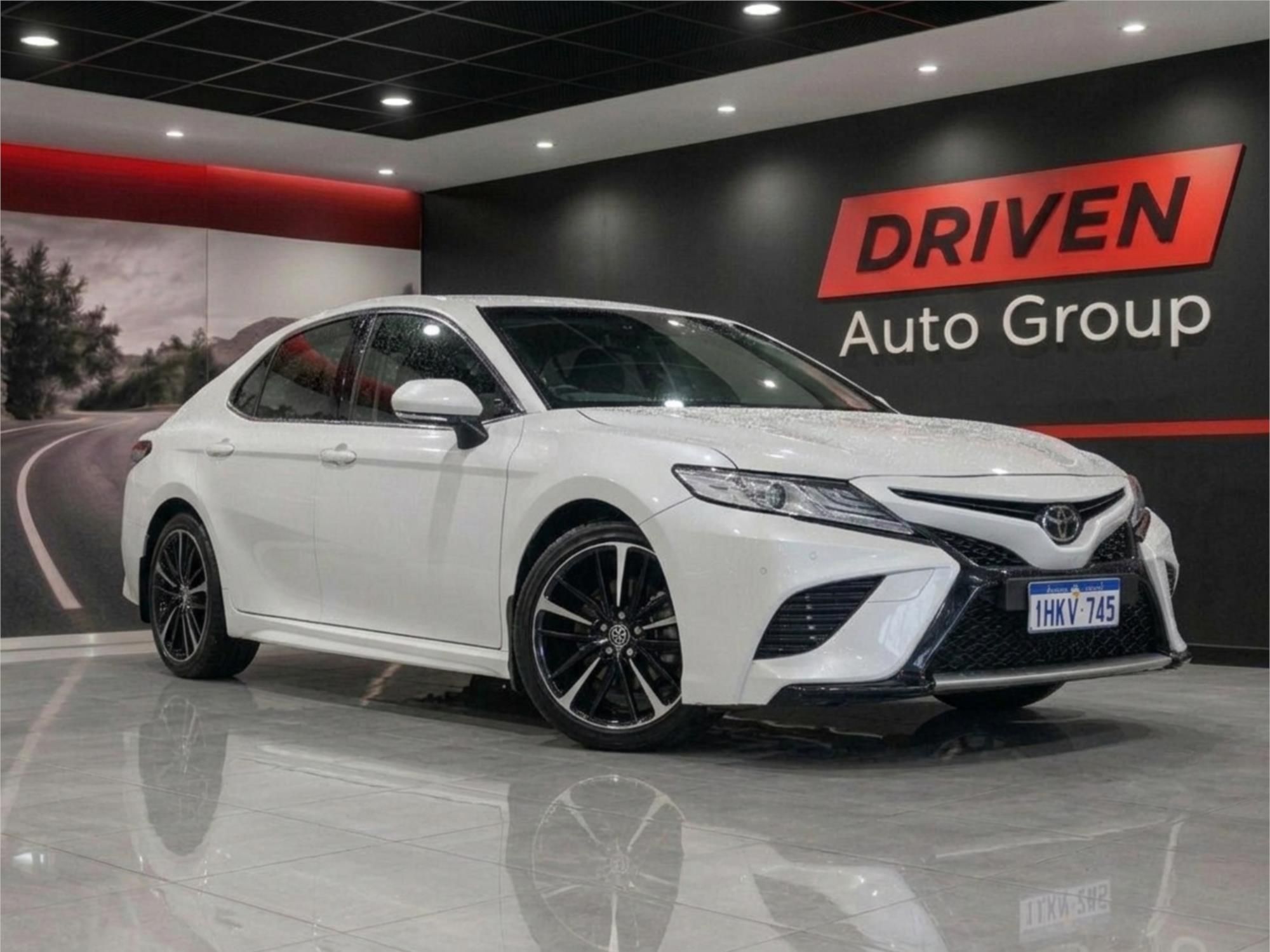 2020 TOYOTA CAMRY