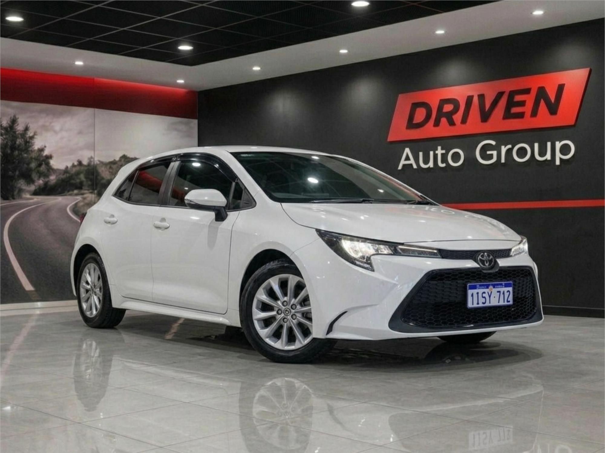 2020 TOYOTA COROLLA